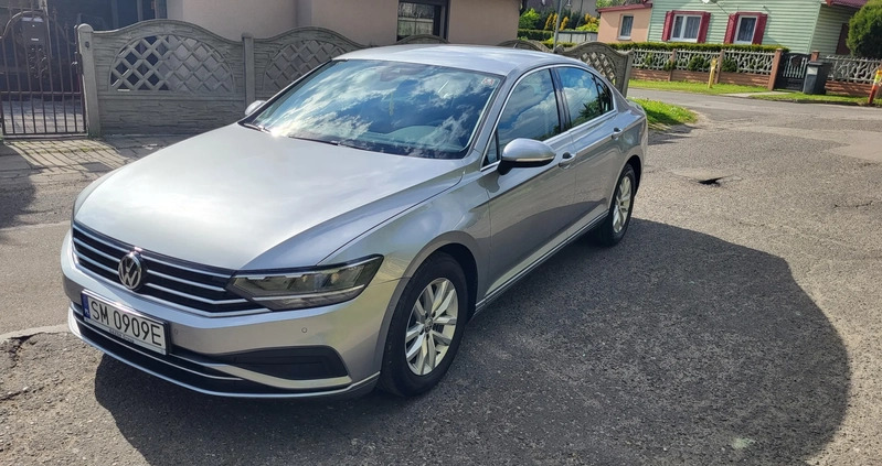 Volkswagen Passat cena 86000 przebieg: 89000, rok produkcji 2019 z Mysłowice małe 172